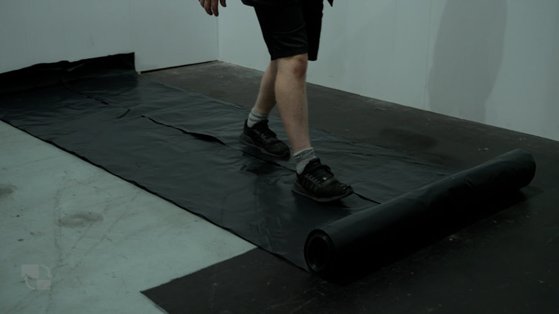 Lay 1000 gauge polythene